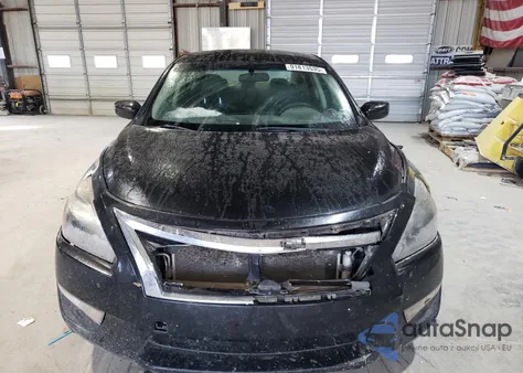 2015 Nissan Altima 2.5 z USA, uszkodzony, nr VIN 1N4AL3AP3FC570838